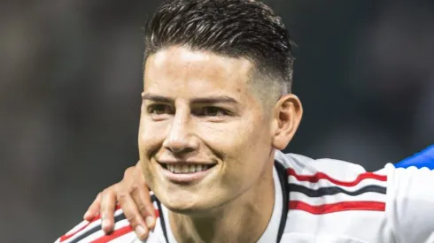 James Rodríguez, meia do São Paulo, durante partida contra o Palmeiras no estadio Arena Allianz Parque pelo campeonato Brasileiro A 2023. Foto: Abner Dourado/AGIF