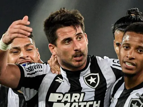 Botafogo toma decisão sobre o futuro de meia que tem contrato até dezembro/2023
