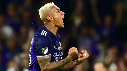 Antônio Carlos , zegueiro pelo Orlando City. Julio Aguilar/Getty Images