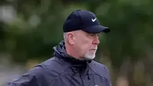 Mano Menezes comandando treino do Corinthians - Foto: Rodrigo Coca/Agência Corinthians