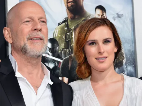 Filha de Bruce Willis comove fãs na web e admite sentir falta do pai