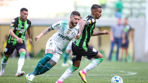 MG - BELO HORIZONTE - 30/07/2023 - BRASILEIRO A 2023, AMERICA-MG X PALMEIRAS - Paulinho Boia jogador do America-MG durante partida contra o Palmeiras no estadio Independencia pelo campeonato Brasileiro A 2023. Foto: Gilson Lobo/AGIF
