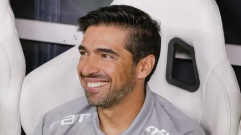 Abel Ferreira tecnico do Palmeiras durante partida contra o Fortaleza no estadio Arena Castelao pelo campeonato Brasileiro A 2023. Lucas Emanuel/AGIF