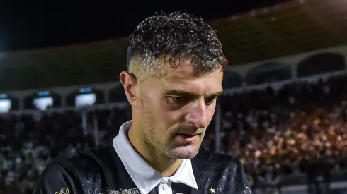 Foto: Thiago Ribeiro/AGIF - Vegetti se envolve em briga no Vasco