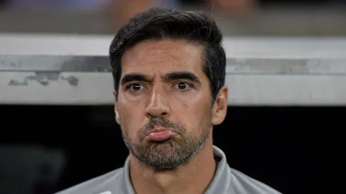 RJ - RIO DE JANEIRO - 08/11/2023 - BRASILEIRO A 2023, FLAMENGO X PALMEIRAS - Abel Ferreira tecnico do Palmeiras durante partida contra o Flamengo no estadio Maracana pelo campeonato Brasileiro A 2023. Foto: Thiago Ribeiro/AGIF
