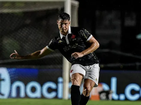 Análise: Capasso ‘puxa a fila’ e atuação defensiva terrível do Vasco pode ser crucial para rebaixamento