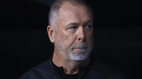 Mano Menezes se posicionou sobre a reunião que terá com Augusto Melo – Foto: Marcello Zambrana/AGIF