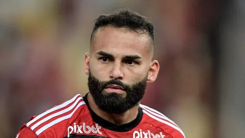 Thiago Maia foi titular na ausência de Erick Pulgar. Foto: Thiago Ribeiro/AGIF