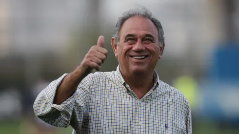Dirigente falou sobre um meia-atacante que pode render pelo Grêmio - Foto: Maxi Franzoi/AGIF.