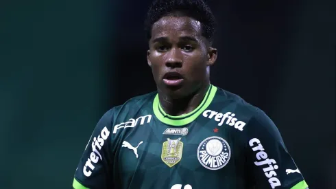 Foto: Fabio Giannelli/AGIF - Endrick na vitória do Palmeiras contra o América-MG
