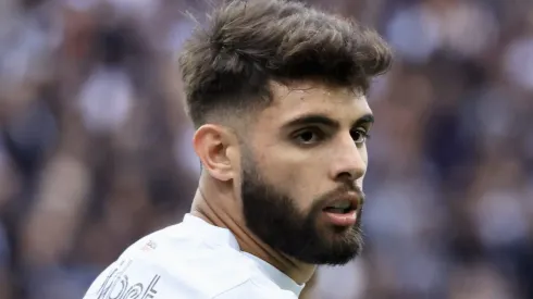 Foto: Marcello Zambrana/AGIF – Yuri Alberto em partida do Corinthians pelo Campeonato Brasileiro