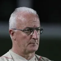 Meia do São Paulo sai chorando de campo e situação médica é atualizada de imediato