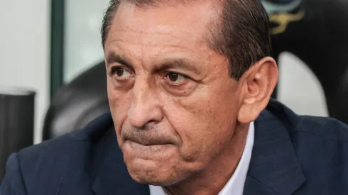 Ramón Díaz pode conseguir permanência com o Vasco. Foto: Robson Mafra/AGIF