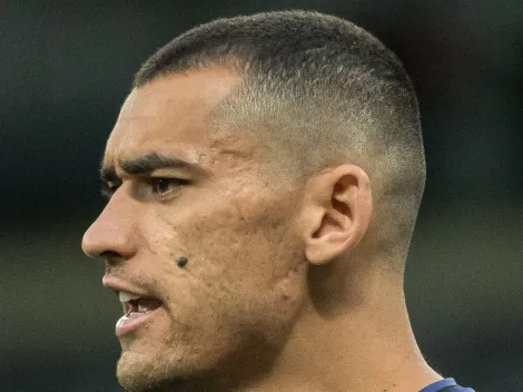 Tricampeão da Libertadores quer contratar goleiro Santos