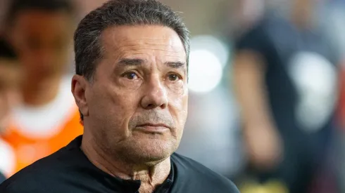 Vanderlei Luxemburgo vinha sendo especulado no Santos na reta final do Brasileiro - Foto: Fernando Moreno/AGIF