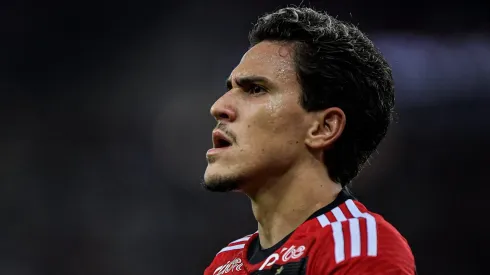 Pedro jogador do Flamengo comemora seu gol durante partida contra o Palmeiras no estadio Maracana pelo campeonato Brasileiro A 2023. Thiago Ribeiro/AGIF