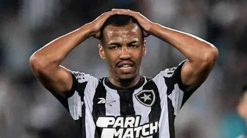 Volante foi provocado pela dupla do Palmeiras - Foto: Thiago Ribeiro/AGIF.