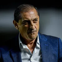 Pego no flagra! Ramón Díaz tem reação curiosa sobre Paulo Bracks