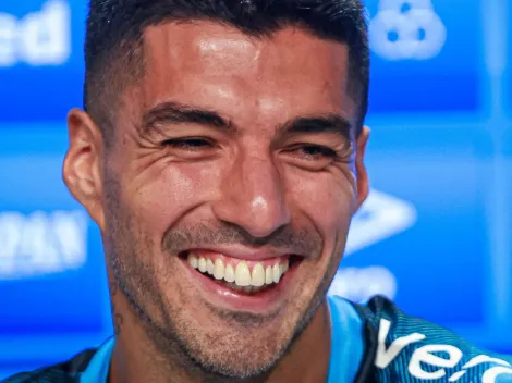Suárez quase termina como artilheiro do Brasileirão e se despede do Grêmio voando no futebol brasileiro