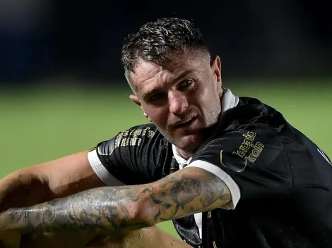 Vegetti mostrou sua importância e cravou seu nome entre os artilheiros