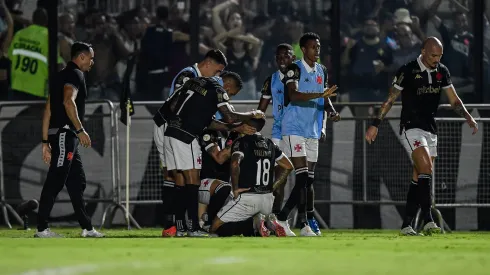 Quatro jogadores retornam ao Vaso em 2024. Foto: Thiago Ribeiro/AGIF