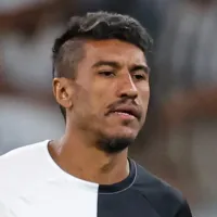 Corinthians faz linha dura com Paulinho por renovação e outro meio-campista é dispensado para 2024
