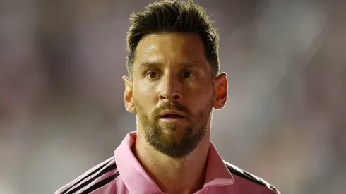 Lionel Messi, atacante do Inter Miami em ação pela equipe<br />
- Foto: Mike Ehrmann/Getty Images)