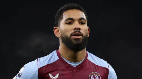 Douglas Luiz desperta interesse de gigantes europeus. (Photo by Catherine Ivill/Getty Images)