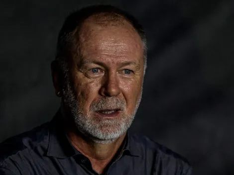 Grêmio 'supera' Mano Menezes e pode assinar contrato com atacante gringo