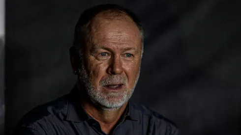 Técnico do Corinthians pode 'perder' uma peça ao Grêmio – Foto: Thiago Ribeiro/AGIF.