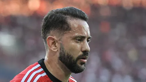 Everton Ribeiro aprovado no Grêmio
Foto: Thiago Ribeiro/AGIF