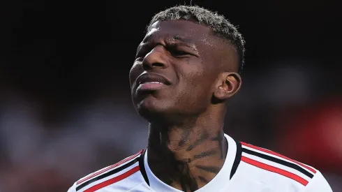 Arboleda jogador do São Paulo durante partida contra o Botafogo no estadio Morumbi pelo campeonato Brasileiro A 2023. Foto: Ettore Chiereguini/AGIF