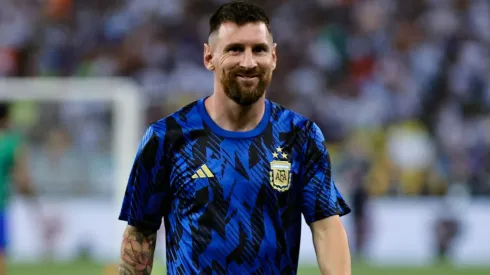 Lionel Messi jogador da Argentina durante aquecimento antes da partida contra o Brasil no estádio Maracanã pelo campeonato Eliminatorias Copa Do Mundo 2026. Foto: Fabio Giannelli/AGIF
