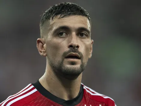 Ex-parceiro de Arrascaeta manda bem lá fora e deixa torcida flamenguista dividida nas redes sociais