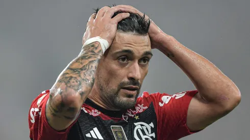 Arrascaeta vem recebendo sondagens do mundo árabe para deixar o Flamengo