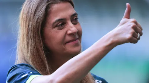 Leila Pereira, presidente do Palmeiras, antes de partida contra o Botafogo no estadio Arena Allianz Parque pelo campeonato BRASILEIRO A 2023. Foto: Ettore Chiereguini/AGIF