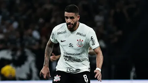 Renato Augusto acertou sua transferencia para o Fluminense. Foto: Fabio Giannelli/AGIF