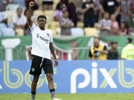 Alegria no vestiário e torcida: Jeffinho vive dia especial na França