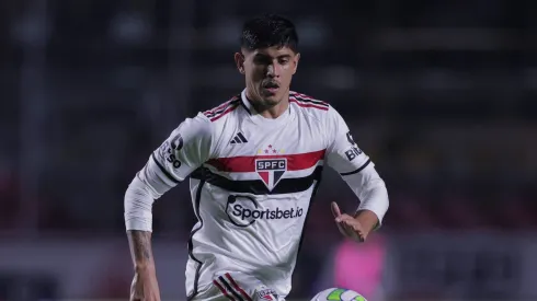 Alan Franco sofre com procura no mercado. Foto: Ettore Chiereguini/AGIF