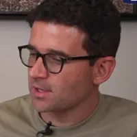 Samuel Venâncio recebe informação ao vivo sobre possível venda da SAF do Cruzeiro