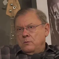 \'Me parece um nome interessante\': Milton Neves manda a real para a torcida do Santos e aprova Carille no Peixe