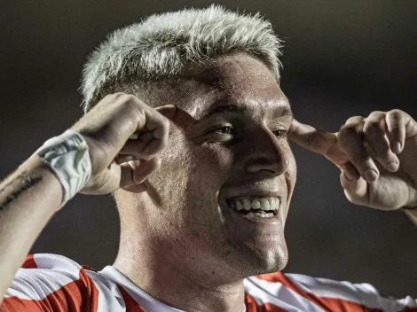 Fiel cita Matías Rojas e acaba se dividindo sobre Rollheiser para o Corinthians