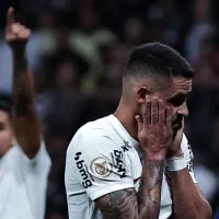 \'Abriu mão de Renato Augusto...\'; Jornalista enxerga como \'impossível\' Gabigol trocar Flamengo pelo Corinthians
