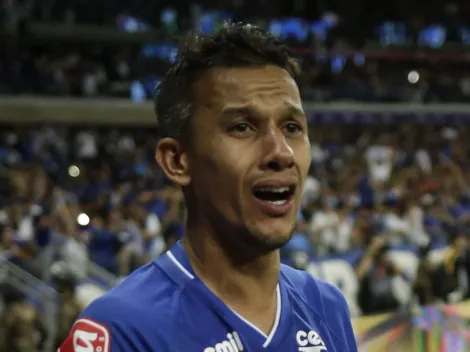 Henrique toma atitude surpreendente e torcida do Cruzeiro gera polêmica