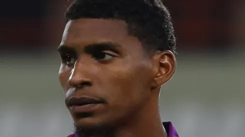 Hugo Souza, na época em jogo pelo Flamengo – Foto: Leonardo Fernandez/Getty Images