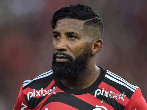 Após contratar Rodinei, Olympiacos vem atrás de outro titular no Flamengo