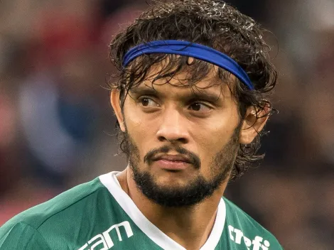 Mandou a real no Atlético: Rodrigo Caetano não se esquiva e aborda situação de Scarpa