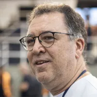 Marcelo Teixeira continua reformulação no Santos e está prestes a mandar embora profissional com 11 anos de casa