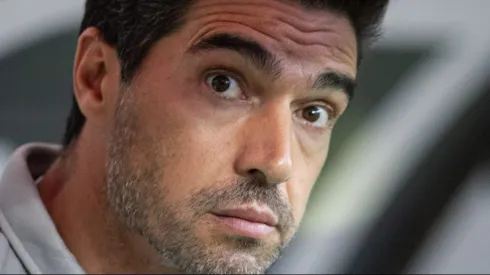 Abel Ferreira tecnico do Palmeiras durante partida contra o Cruzeiro no estadio Mineirao pelo campeonato Brasileiro A 2023. Foto: Fernando Moreno/AGIF