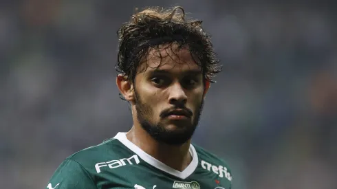 A diretoria do Flamengo vem se mantendo ativa no mercado buscando a qualificação do elenco